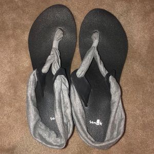 Sanuk women’s size 11 wedge heel